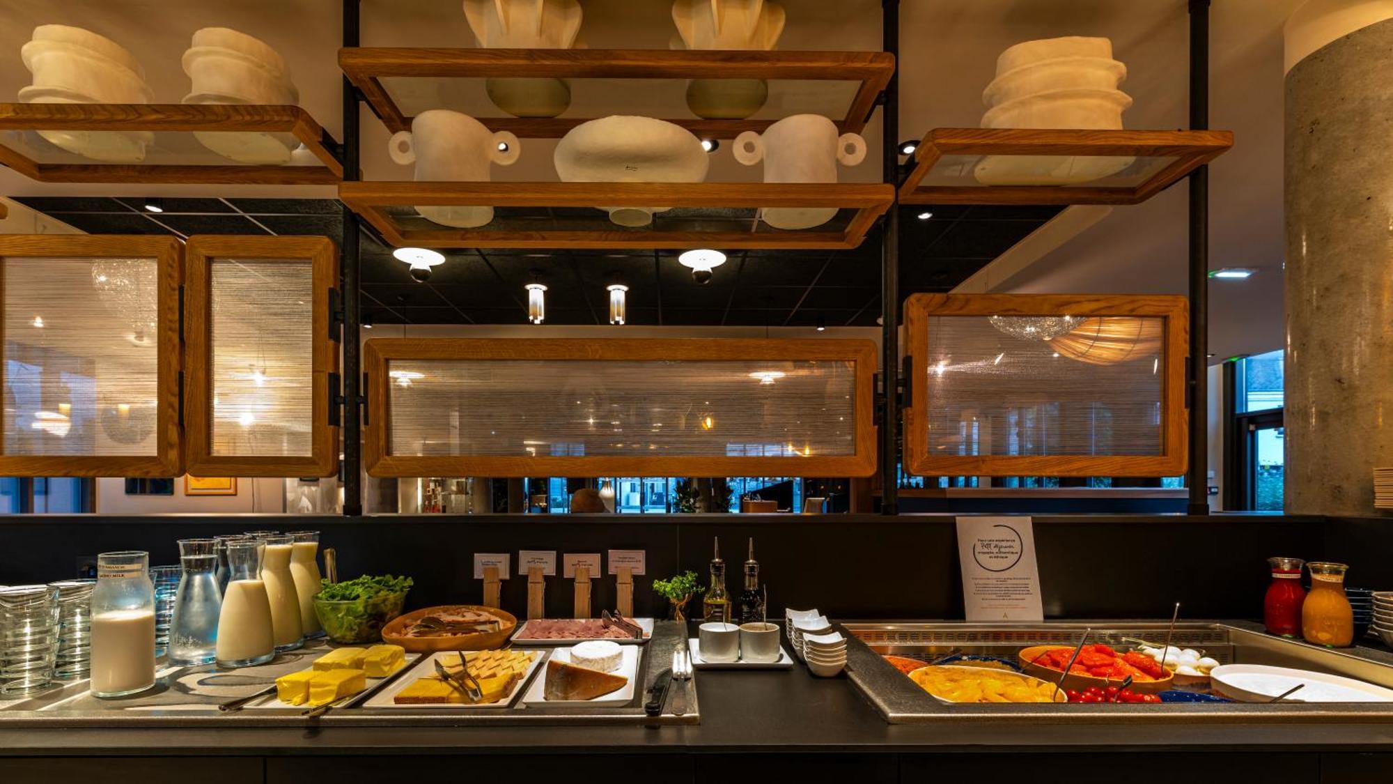 Novotel Centre Hotel